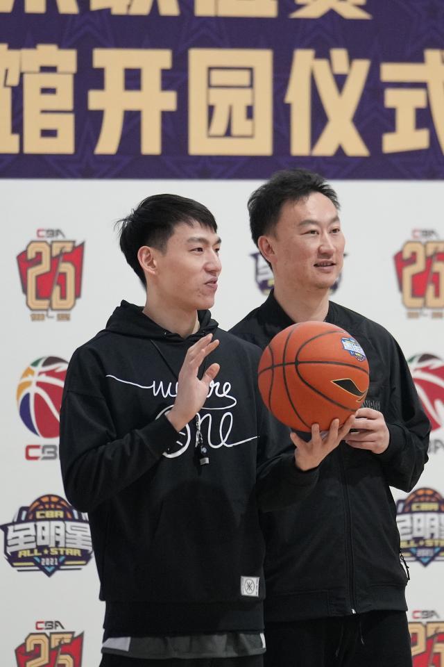 华体会平台-【人物】最强青年军由谁缔造？刘维伟与他的成功密码